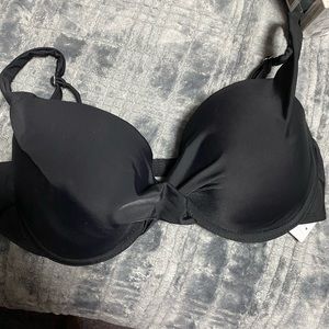 Black push-up swim top